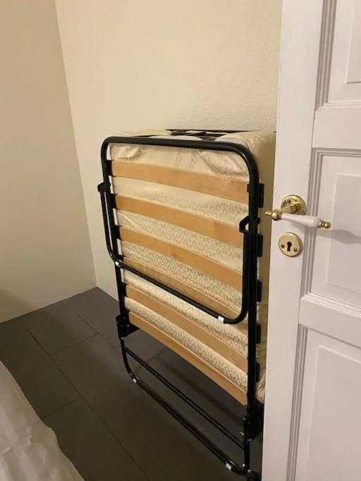 Husavik 2 Bedroom Apartment מראה חיצוני תמונה